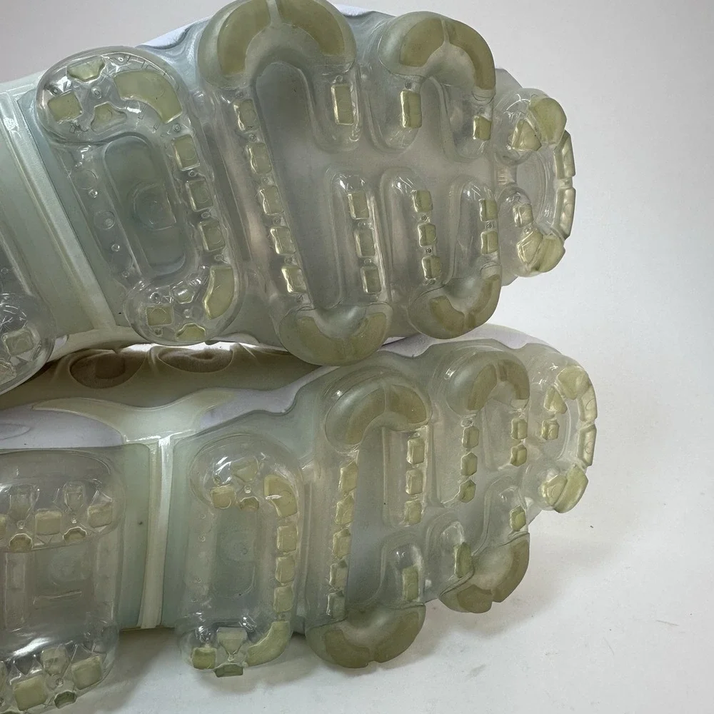 Size 10.5 - Nike Air VaporMax Plus White